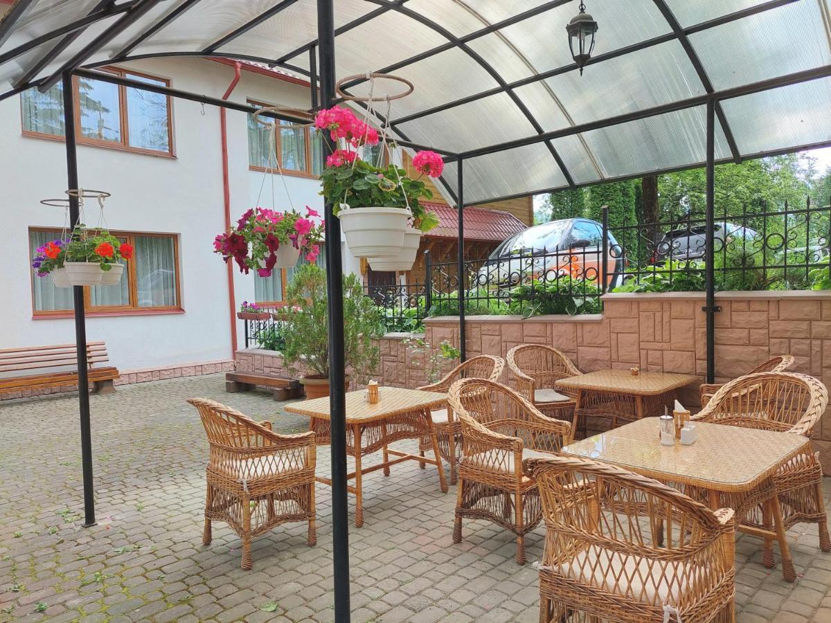 Полярис Polyaris Hotel Yaremche Exterior photo